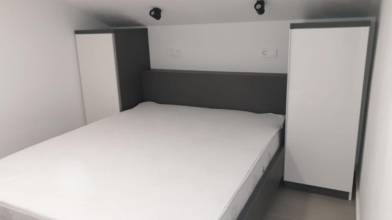 Apartmani Zaton 2 Buitenkant foto
